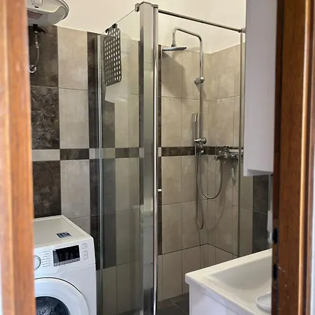 Apartman Liznjan * Лижнян