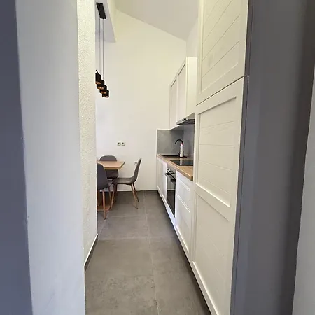 Apartman Liznjan Lejlighed *